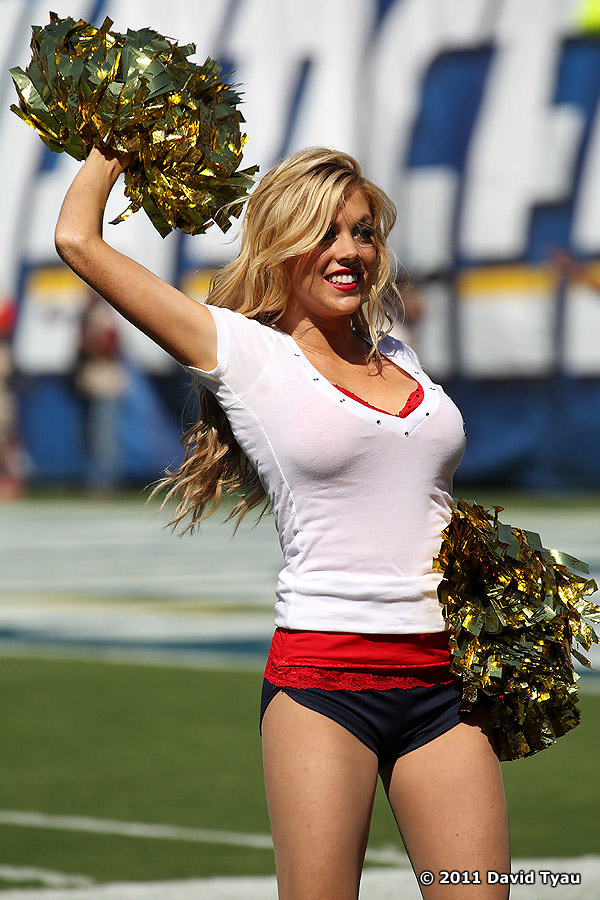 Cheerleader shop uniform blunders