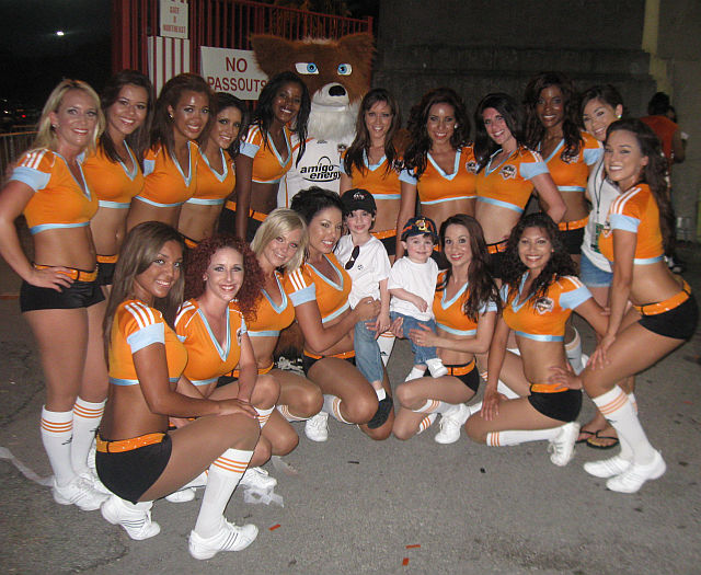 Houston Dynamo Girls – Ultimate Cheerleaders