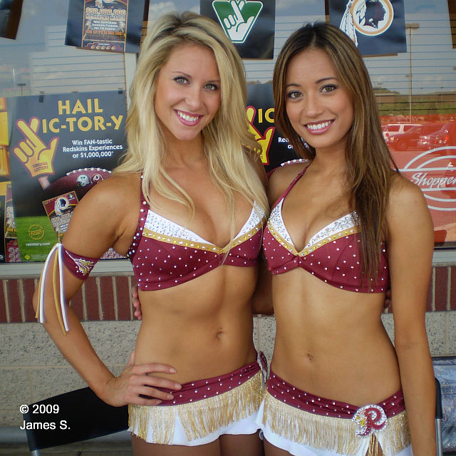 Americas Cheerleader on X: PicDay : Tracey of the Washington Redskins  cheerleaders swimsuit  / X