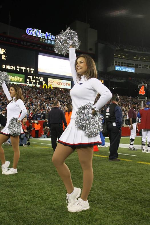 Gloucester's Warner embarks on final season as Patriot cheerleader