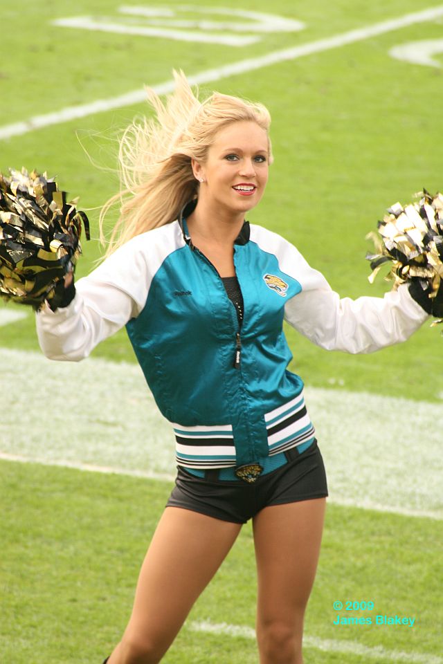 2009 Topps Cheerleaders #C7 TaJonda Jacksonville Jaguars