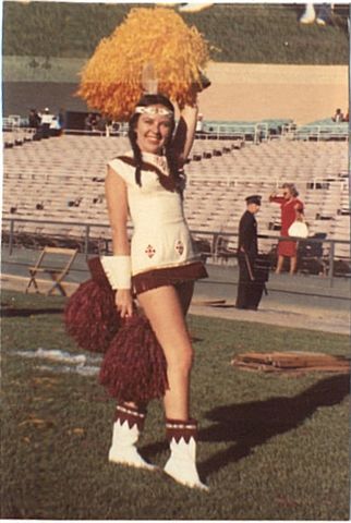 Redskins cheerleaders celebrate 50 years of costumes 