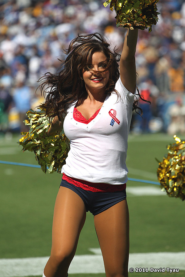 nfl cheerleader wardrobe malfunction - www.gklondon.co.uk.