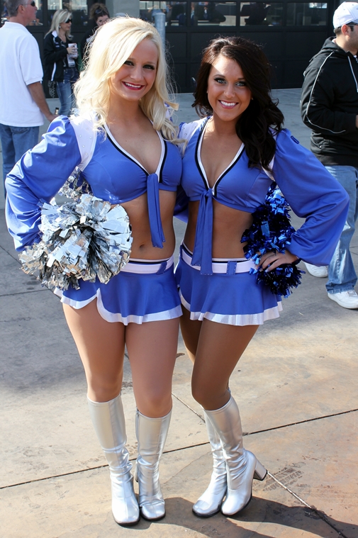 For our last captain bio, - Detroit Lions Cheerleaders