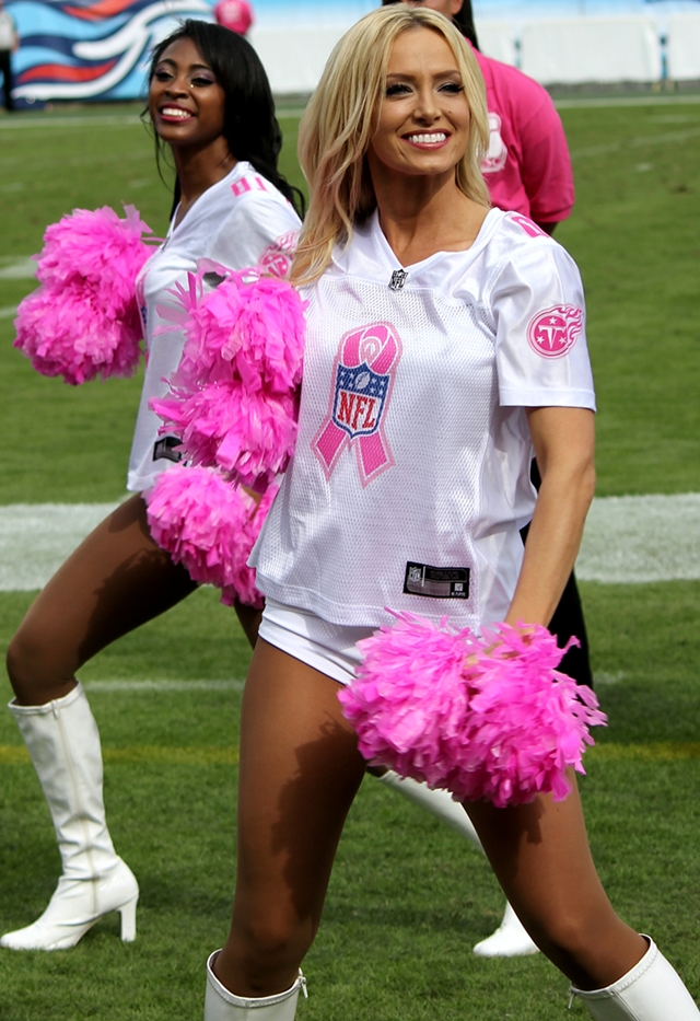 Jessi's line of the Titans Cheerleaders starts the countdown to Halloween –  Ultimate Cheerleaders