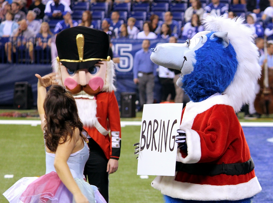 A Triple Treat of Holiday Cheer at the Colts-Texans Game – Ultimate  Cheerleaders