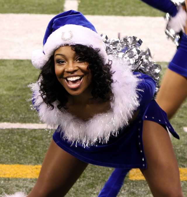 A Triple Treat of Holiday Cheer at the Colts-Texans Game – Ultimate  Cheerleaders