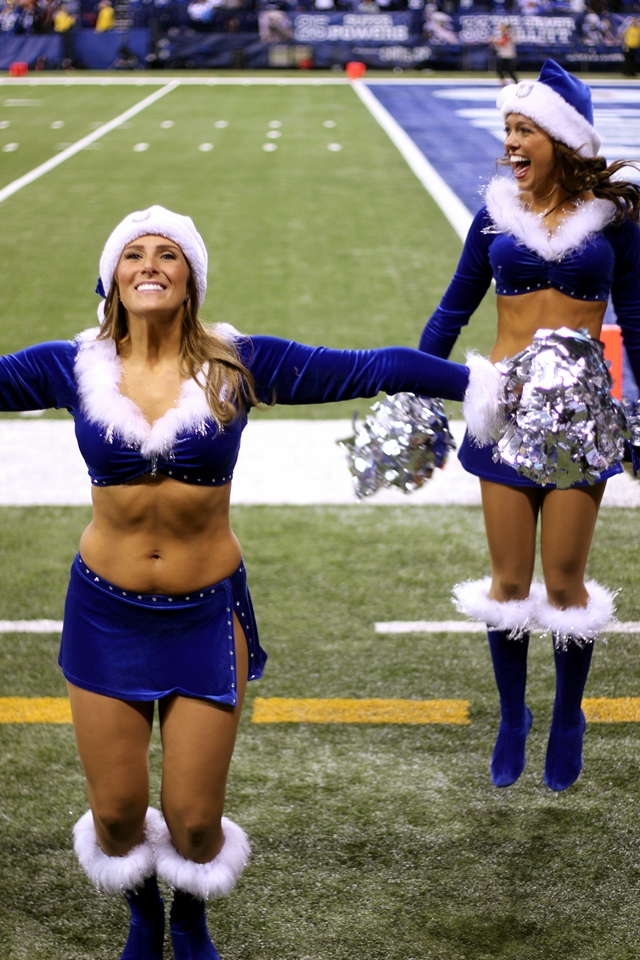 Experience The Holiday Joy Of Victory With Colts Cheerl