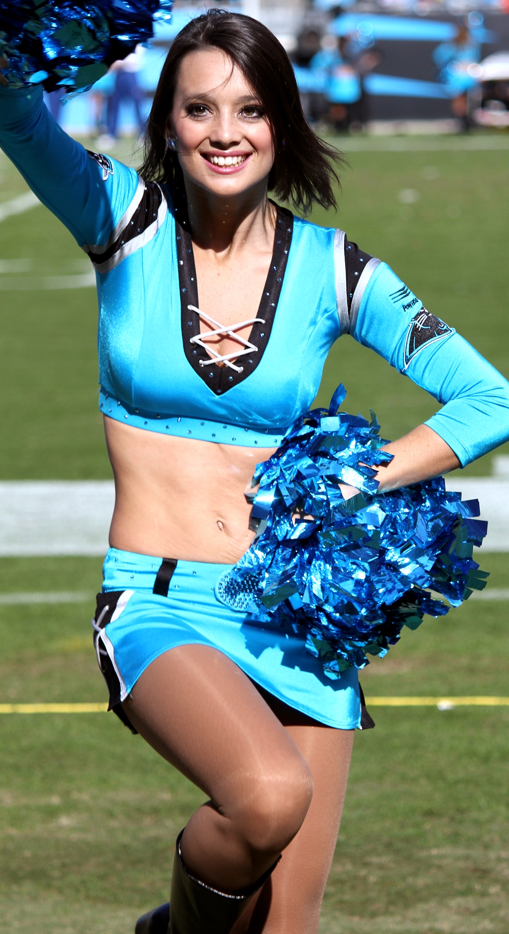 Another Super Rookie in Charlotte, TopCat Laura B. – Ultimate Cheerleaders