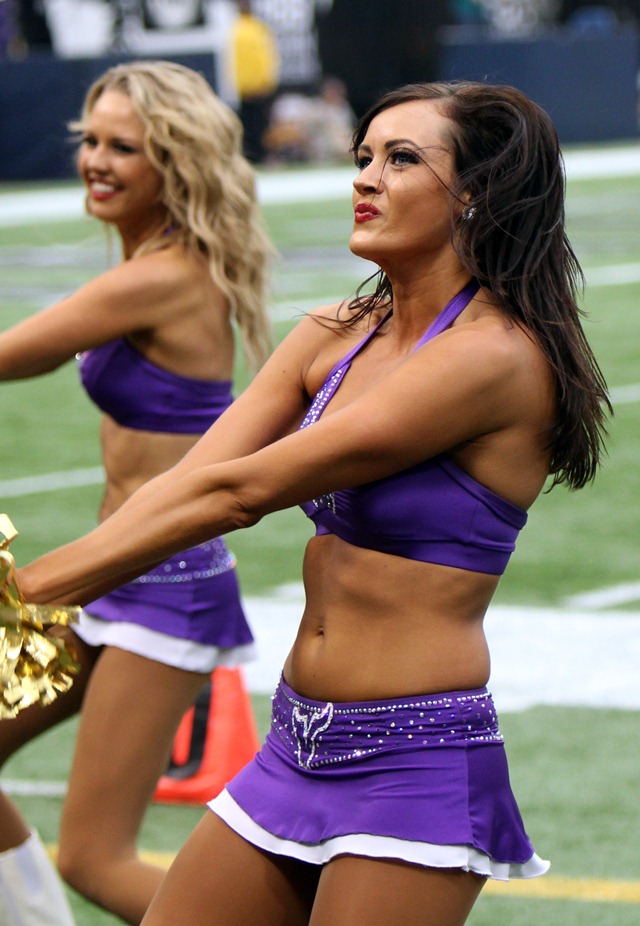 Minnesota Vikings on X: RT to WIN a @MVCheerleaders Swimsuit