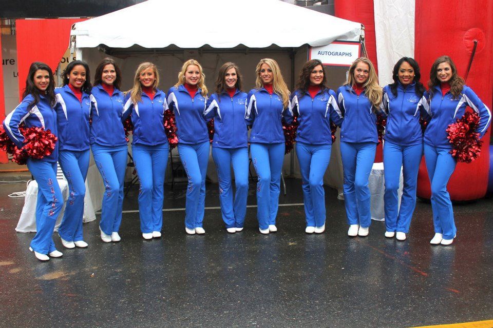 Buffalo Jills in Toronto – Ultimate Cheerleaders