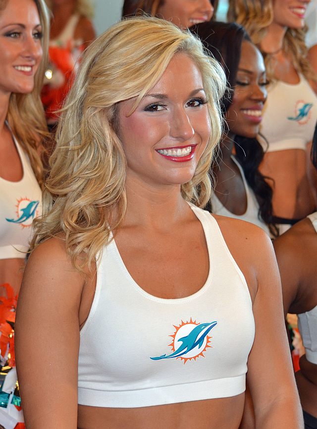 2013 Miami Dolphins cheerleaders