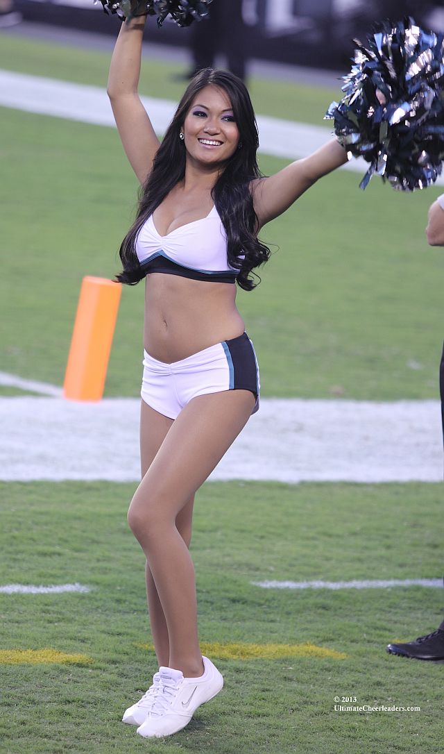 Is This The Last Game The Eagles Cheerleaders Will Wear These Uniforms?  Probably – Ultimate Cheerleaders