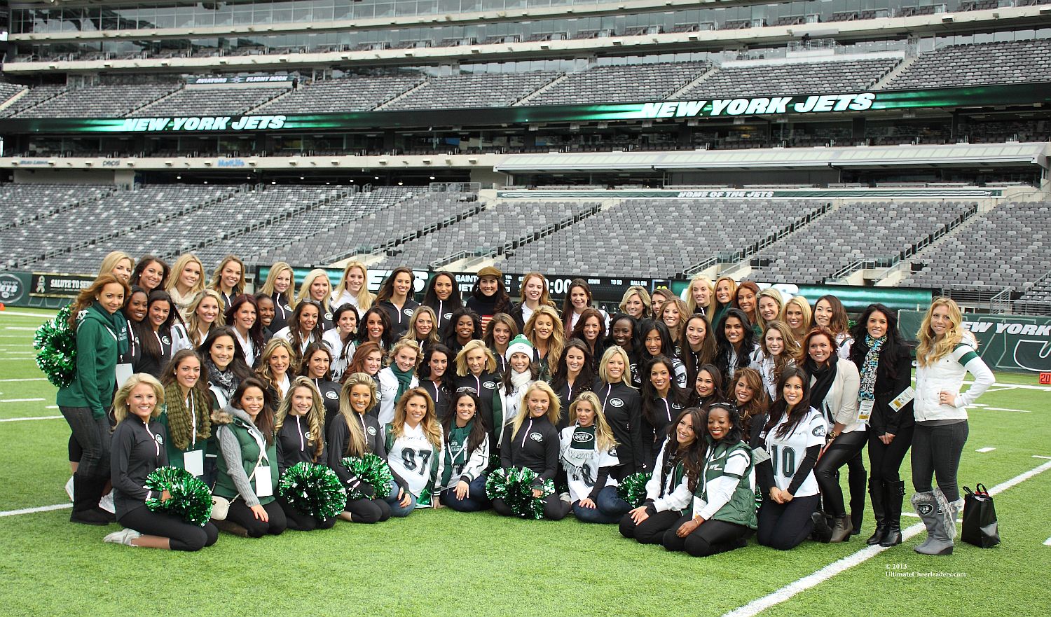 The Flight Crew Of The New York Jets – Ultimate Cheerleaders