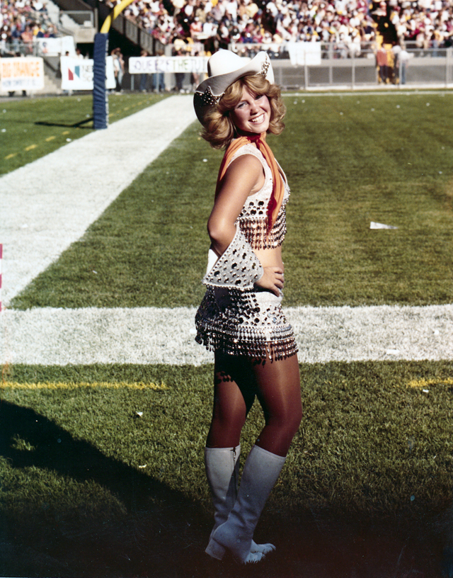 Denver Broncos – Ultimate Cheerleaders