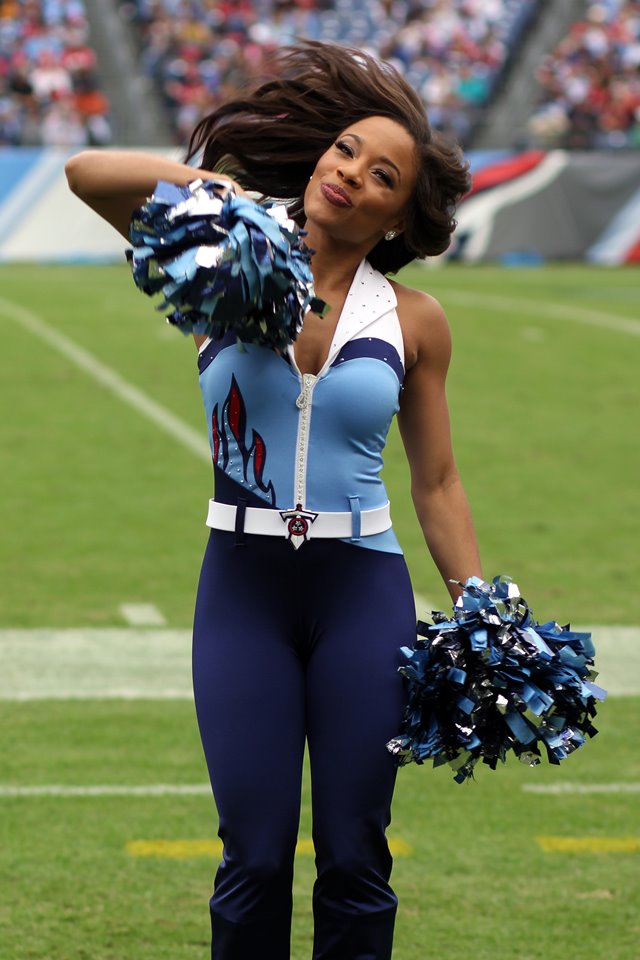 X 上的Titans Cheerleaders：「Cheers to our #WCW Of The Week, TTC Bethany!  