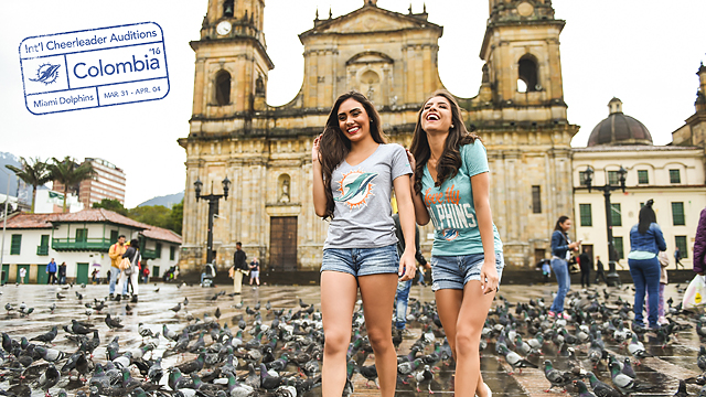 (L-R) Miami Dolphins Cheerleaders Estefania and Jessica at Plaza de Bolivar