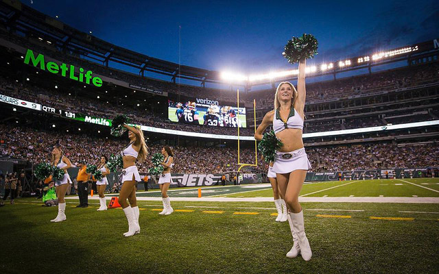 The Flight Crew Of The New York Jets – Ultimate Cheerleaders