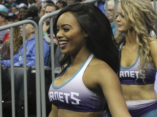 Charlotte Hornets – Ultimate Cheerleaders