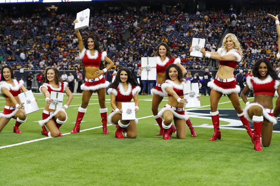 Houston Texans Cheerleaders Photos from Week 16 – Ultimate Cheerleaders