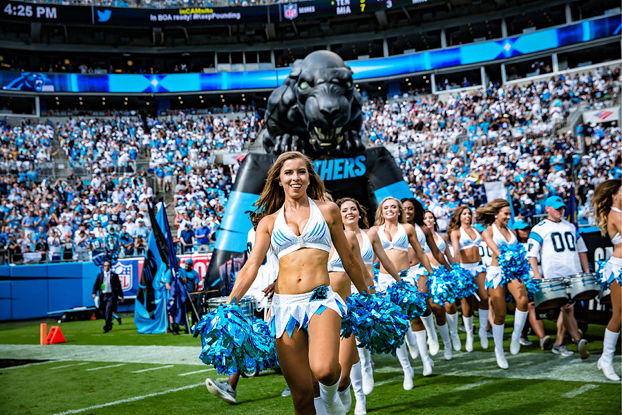 Carolina Panthers – Ultimate Cheerleaders