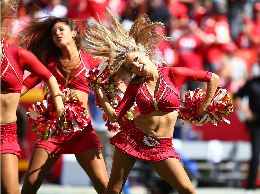 Kansas City Chiefs Cheerleaders Photos from Week 3 – Ultimate Cheerleaders