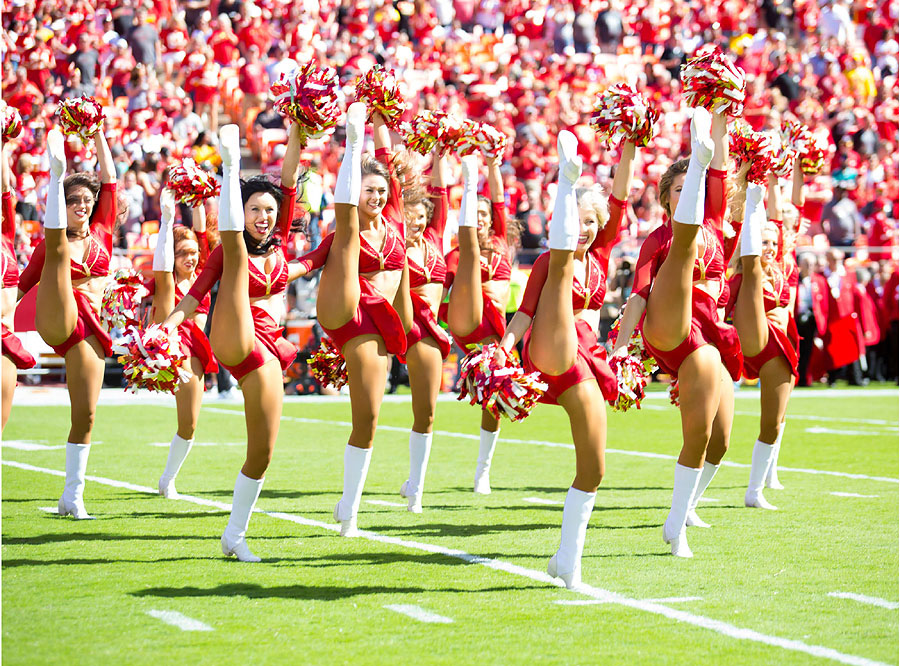 Nfl Regular Season Week 3 The Kansas City Chiefs Cheerleaders