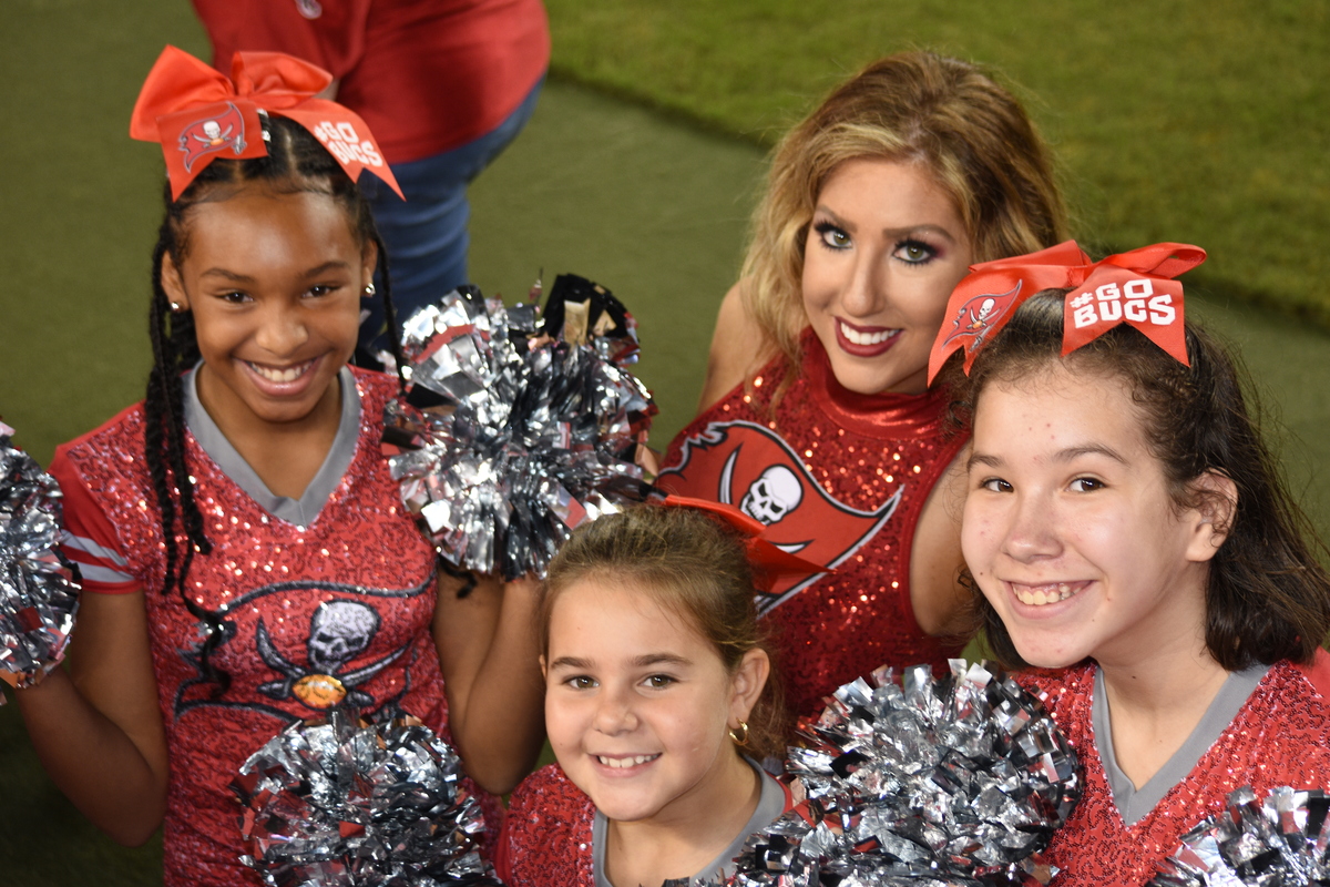 Tampa Bay Buccaneers Youth Spirit Cheer Two-Piece Cheerleader Set - Red/ Pewter