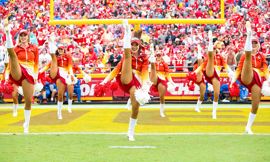 Kansas City Chiefs Cheerleaders Photos from Week 3 – Ultimate Cheerleaders