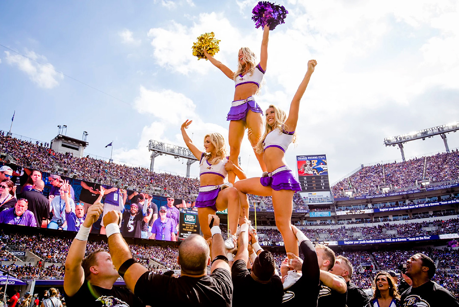 Baltimore Ravens cheerleaders perform against the Philadelphia