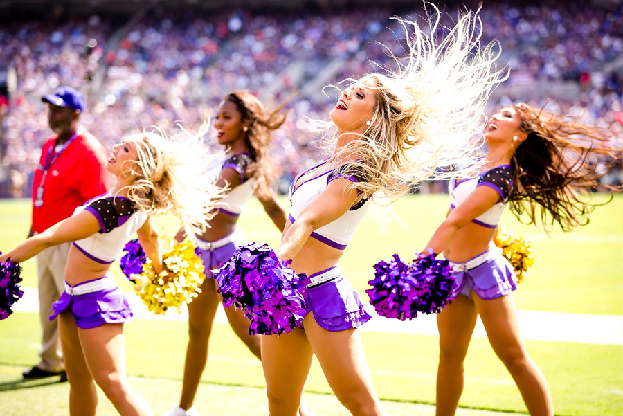 Baltimore Ravens Cheerleaders Photos from Week 4 – Ultimate Cheerleaders