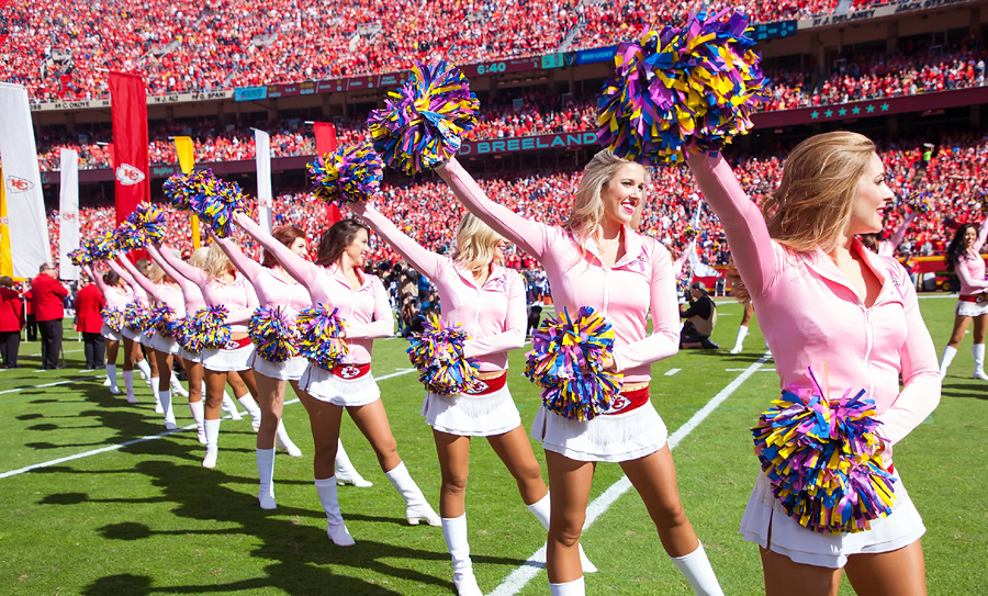 Kansas City Chiefs Cheerleaders Photos from Week 6 – Ultimate Cheerleaders