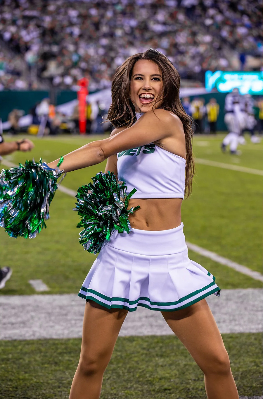 10 Jets Flight Crew Cheerleaders Spill Their Health And Beauty Secrets