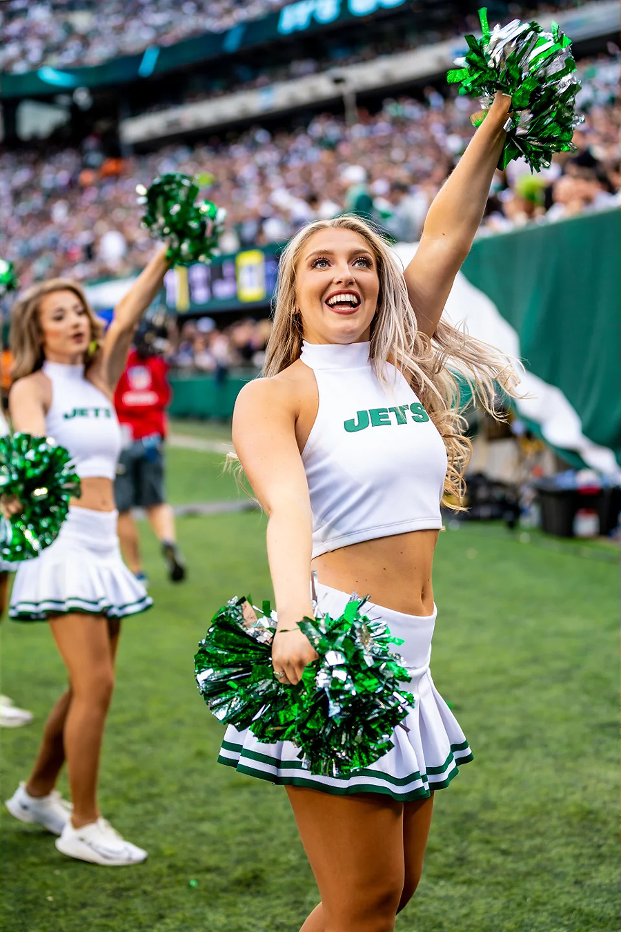 New York Jets Flight Crew Photos from Week 1 – Ultimate Cheerleaders