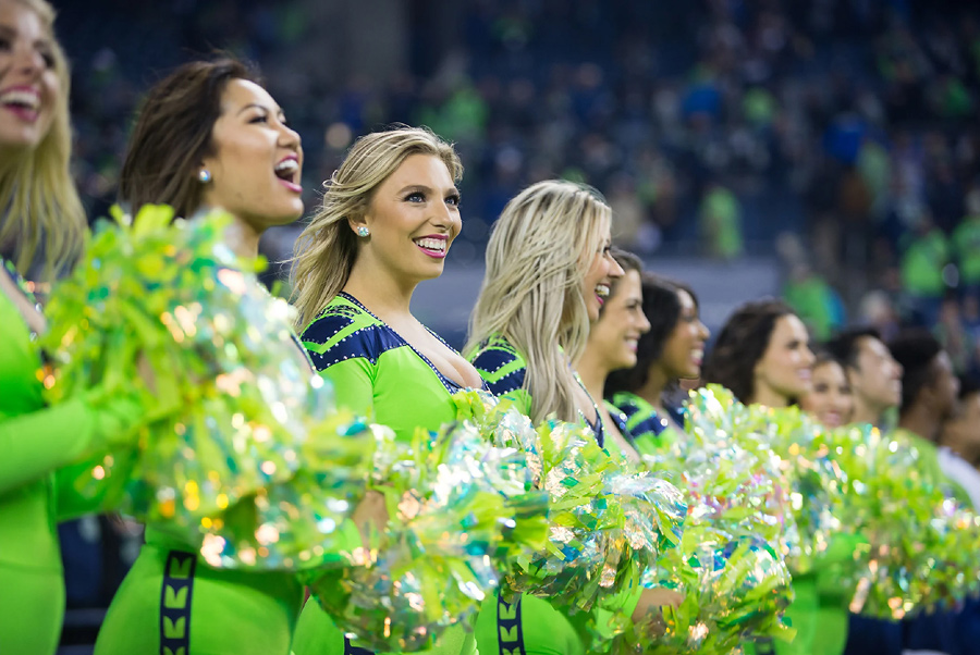 Seattle Seahawks – Ultimate Cheerleaders