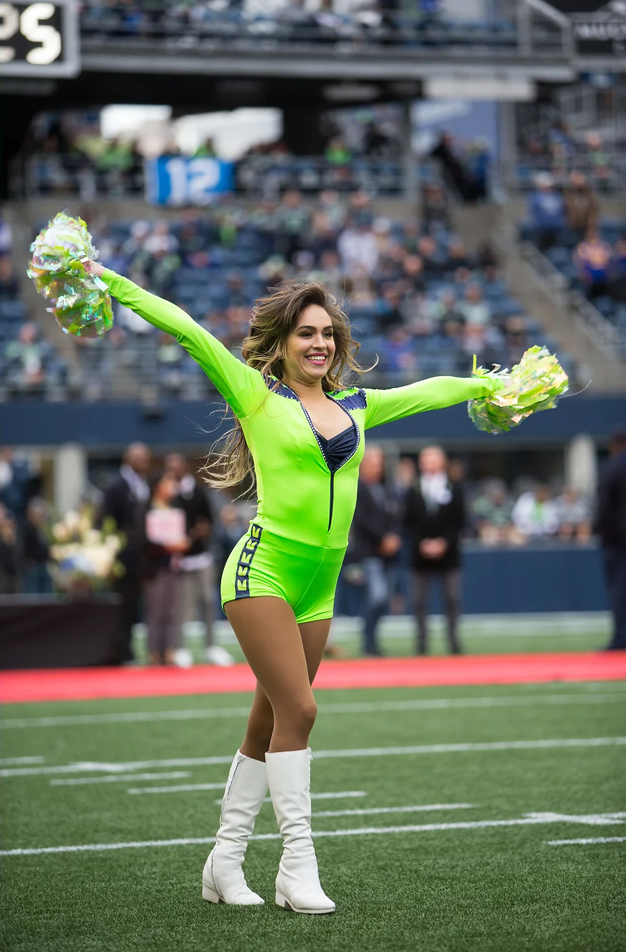 Seattle Seahawks Dancers Photos from Week 5 – Ultimate Cheerleaders