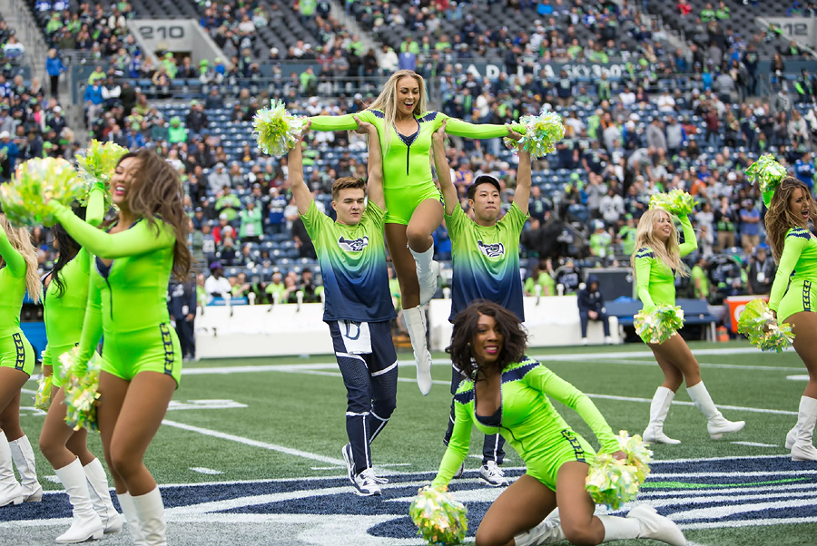 Seattle Seahawks Dancers Photos from Week 1 – Ultimate Cheerleaders