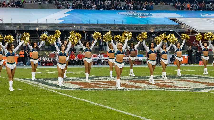 September 30, 2018 Los Angeles Chargers cheerleader during the football  game between the San Francisco 49ers