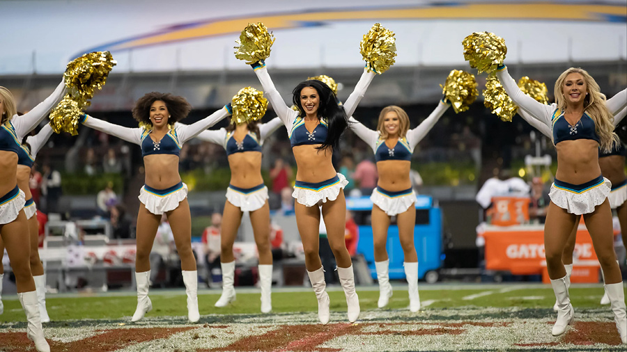 Charger Girls Photos from Week 9 – Ultimate Cheerleaders