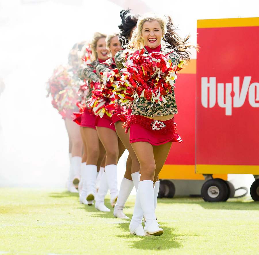 Kansas City Chiefs Cheerleaders Photos from Week 8 – Ultimate Cheerleaders