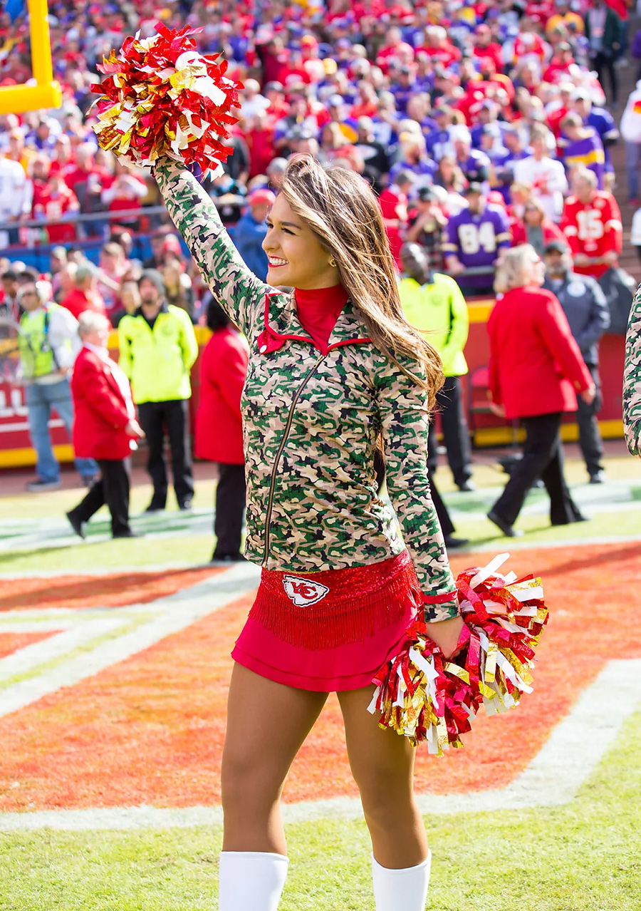 Kansas City Chiefs Cheerleaders Photos from Week 6 – Ultimate Cheerleaders