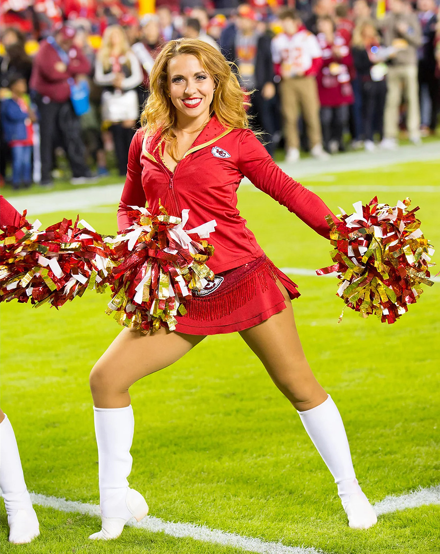 Photos: Chiefs Cheerleaders from Week 8 vs. New York Giants