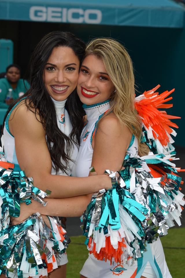 The Miami Dolphins, Salute To Service Game – Ultimate Cheerleaders