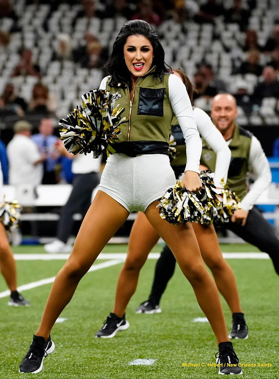 Saintsations Photos from Week 11 – Ultimate Cheerleaders