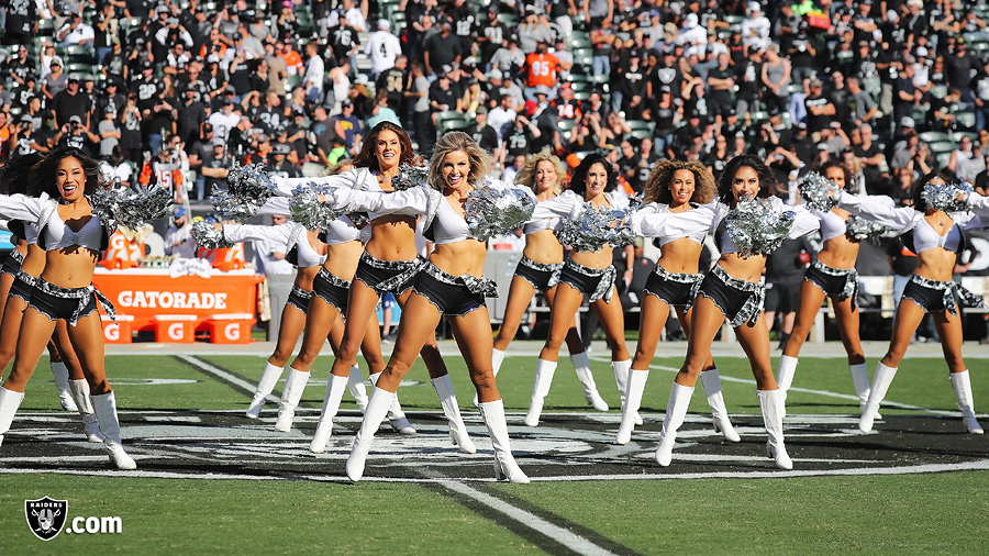 Oakland Raiderettes Photos from Week 1 – Ultimate Cheerleaders