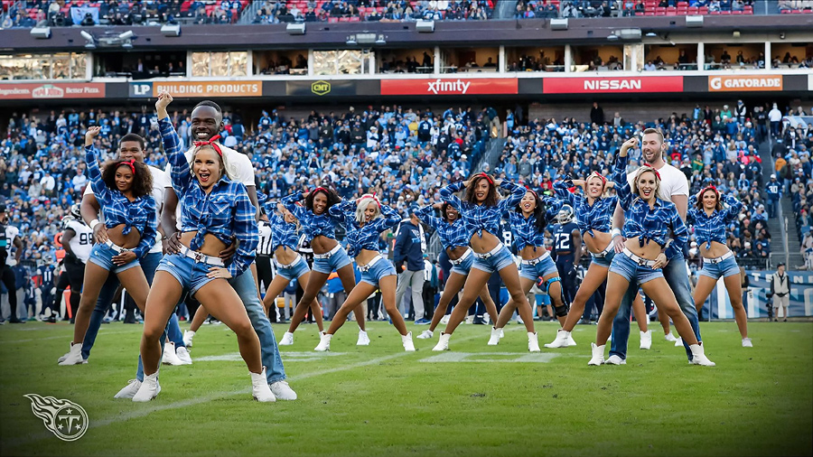 Tennessee Titans Cheerleaders Photos from Week 12 – Ultimate Cheerleaders