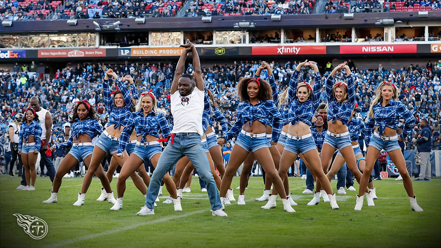 Tennessee Titans Cheerleaders Photos from Week 12 – Ultimate