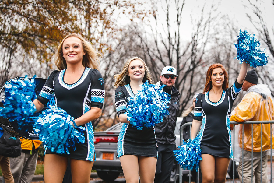 Carolina Panthers – Ultimate Cheerleaders