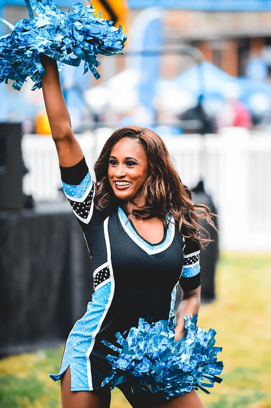 Carolina Panthers Cheerleader  Panthers cheerleaders, Hottest nfl  cheerleaders, Carolina panthers cheerleaders