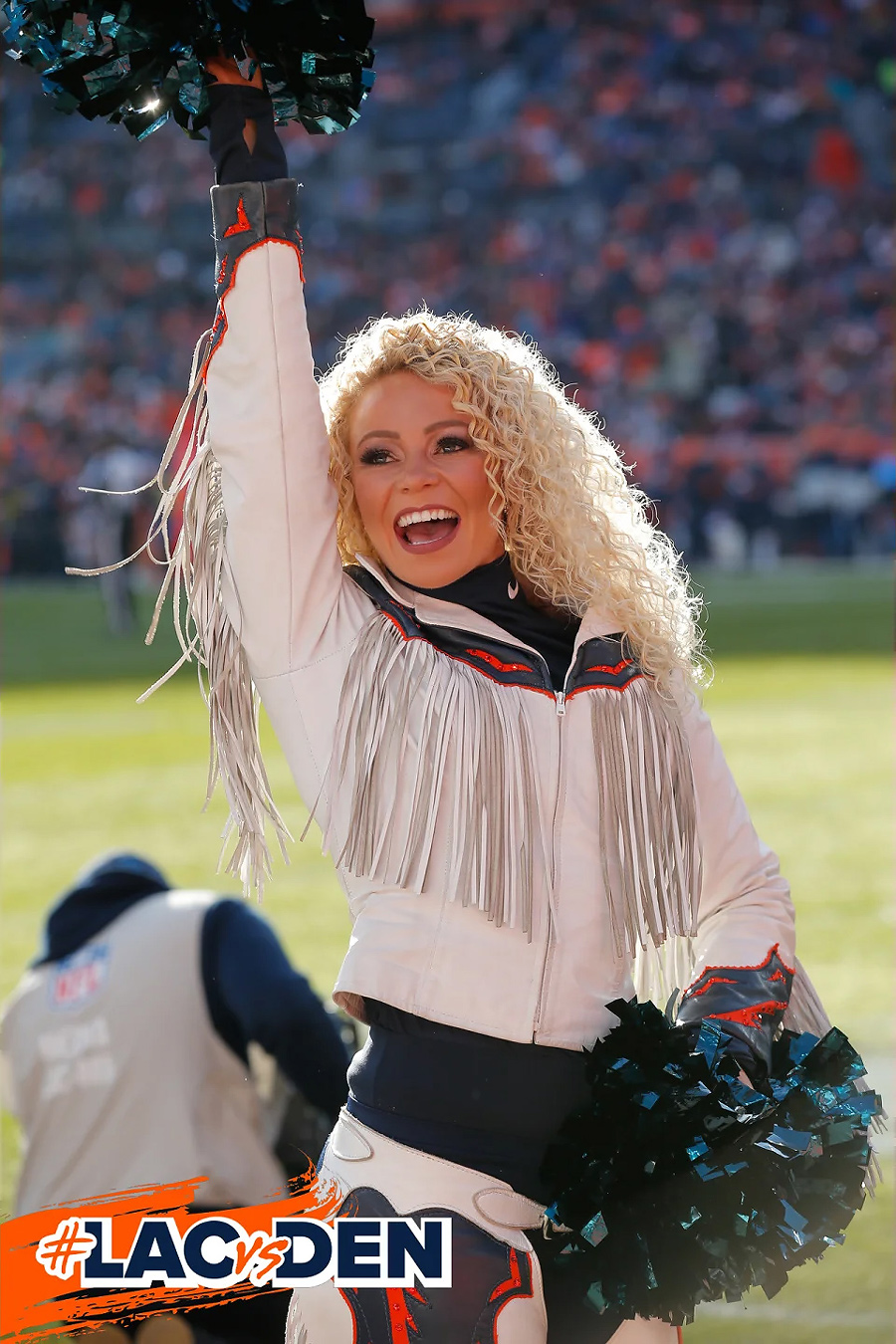 Denver Broncos Cheerleaders Photos from Week 13 – Ultimate Cheerleaders